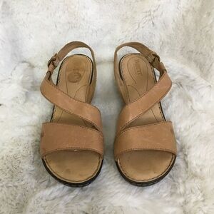 Born Women's Tan Leather Strappy Open Toe Wedge Sandals Size 9M